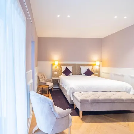 Grand Normandy By Cw Collection 4*