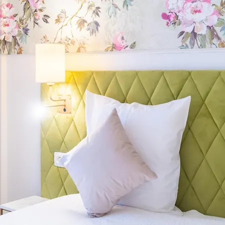 Grand Normandy By Cw Collection Hotel 4*