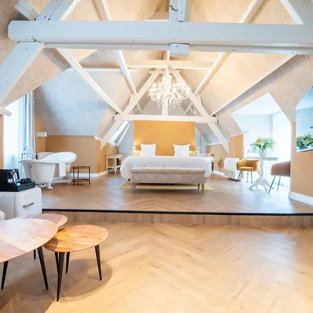 Grand Normandy By Cw Collection Hotel Brugia