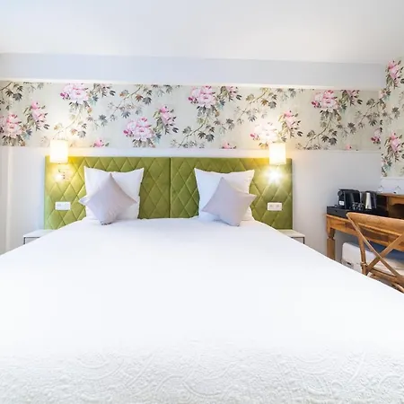 Grand Normandy By Cw Collection 4*